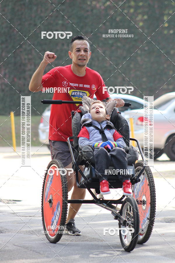 Buy your photos of the eventTreino De Aniversario Amigos Runners Taubate on Fotop