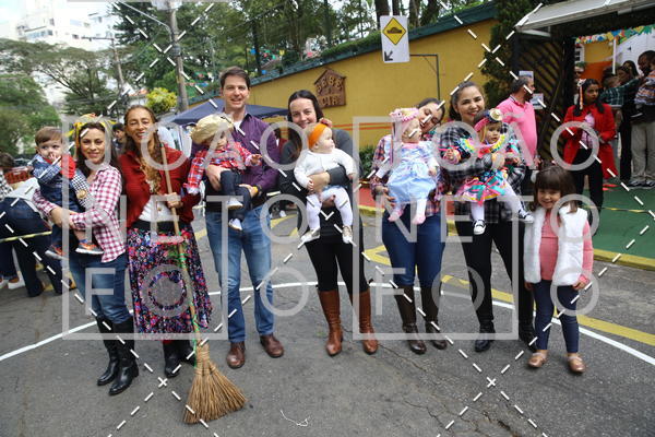 Buy your photos of the eventBeb e Companhia - Festa Junina 2019 on Fotop
