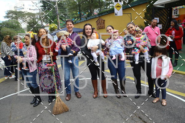 Buy your photos of the eventBeb e Companhia - Festa Junina 2019 on Fotop