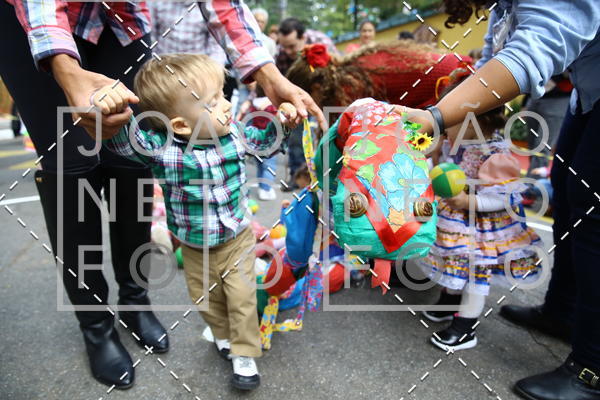 Buy your photos of the eventBeb e Companhia - Festa Junina 2019 on Fotop