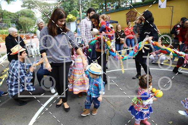 Buy your photos of the eventBeb e Companhia - Festa Junina 2019 on Fotop