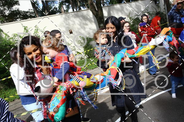 Buy your photos of the eventBeb e Companhia - Festa Junina 2019 on Fotop
