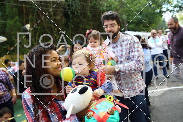 Buy your photos of the eventBeb e Companhia - Festa Junina 2019 on Fotop