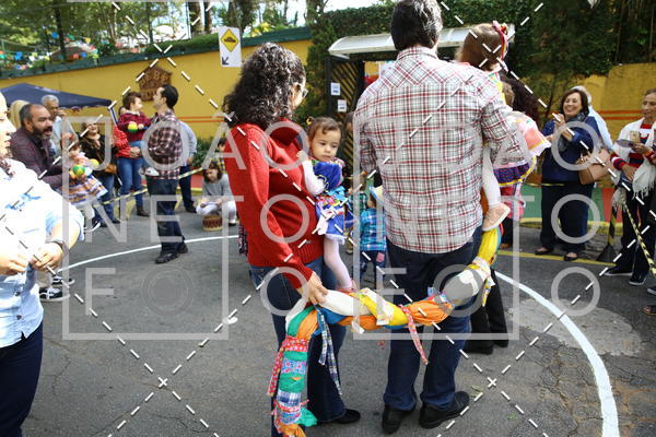 Buy your photos of the eventBeb e Companhia - Festa Junina 2019 on Fotop