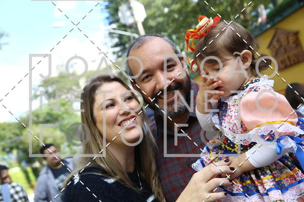 Buy your photos of the eventBeb e Companhia - Festa Junina 2019 on Fotop