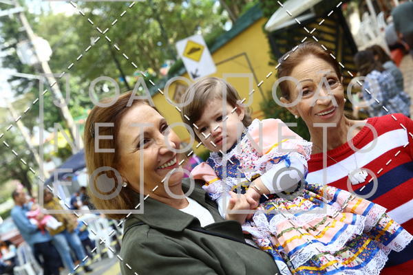 Buy your photos of the eventBeb e Companhia - Festa Junina 2019 on Fotop