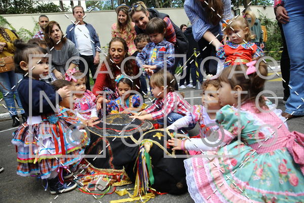 Compra tus fotos del eventoBeb e Companhia - Festa Junina 2019 En Fotop