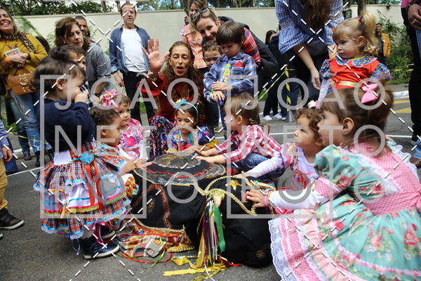 Compra tus fotos del eventoBeb e Companhia - Festa Junina 2019 En Fotop