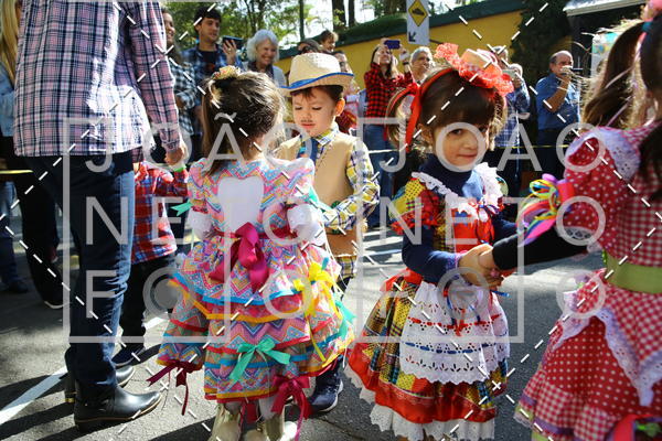 Buy your photos of the eventBeb e Companhia - Festa Junina 2019 on Fotop