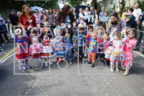 Achetez vos photos de l'vnementBeb e Companhia - Festa Junina 2019 sur Fotop