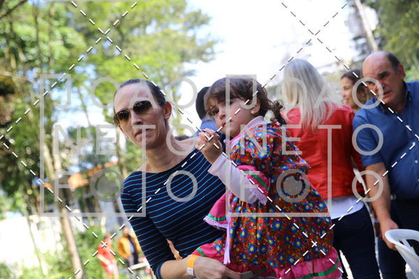 Achetez vos photos de l'vnementBeb e Companhia - Festa Junina 2019 sur Fotop