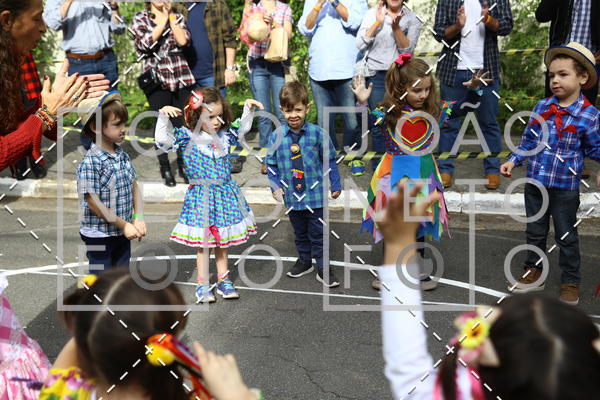 Achetez vos photos de l'vnementBeb e Companhia - Festa Junina 2019 sur Fotop
