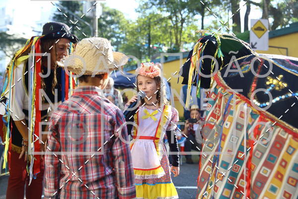 Buy your photos of the eventBeb e Companhia - Festa Junina 2019 on Fotop