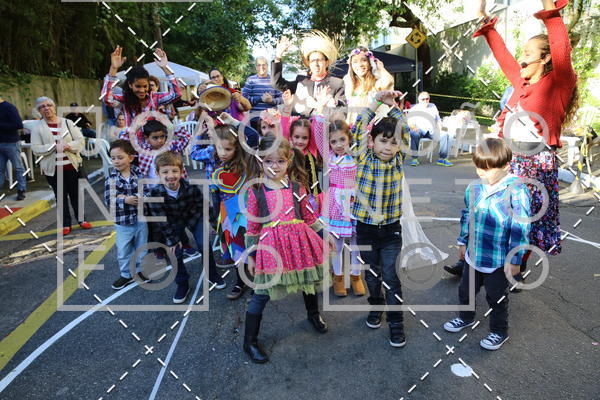 Buy your photos of the eventBeb e Companhia - Festa Junina 2019 on Fotop