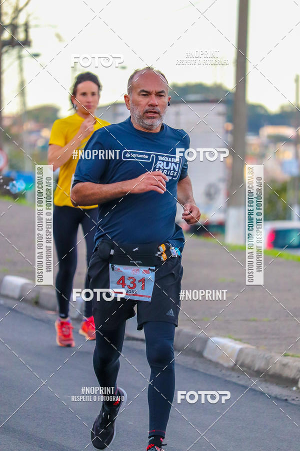 Buy your photos of the eventSANTANDER TRACK&FIELD RUN SERIES - Shopping Parque Dom Pedro on Fotop