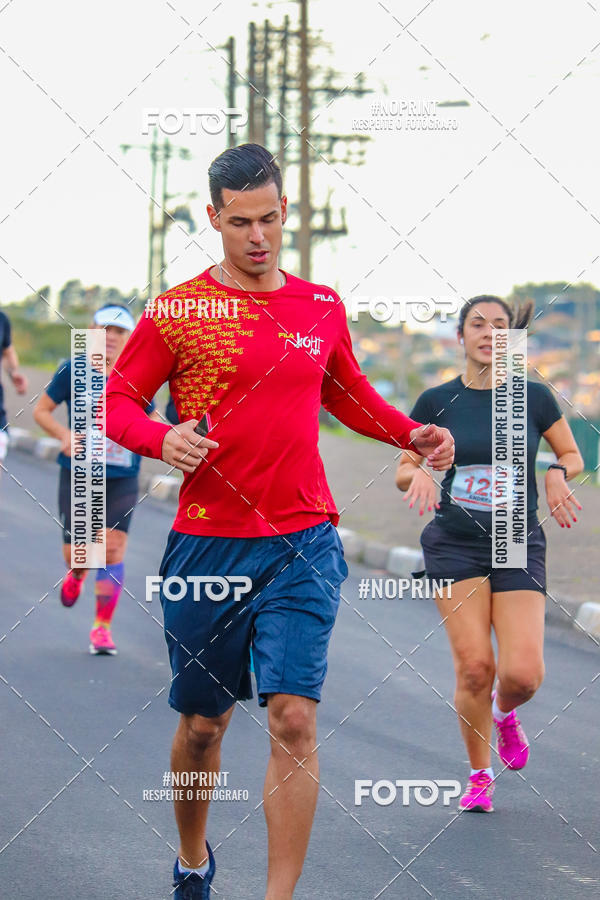 Buy your photos of the eventSANTANDER TRACK&FIELD RUN SERIES - Shopping Parque Dom Pedro on Fotop