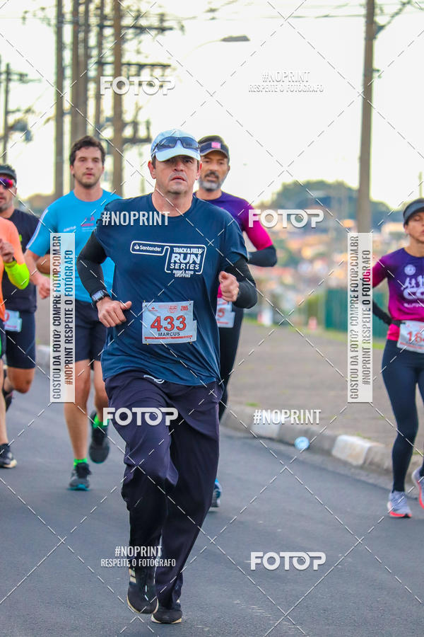 Buy your photos of the eventSANTANDER TRACK&FIELD RUN SERIES - Shopping Parque Dom Pedro on Fotop