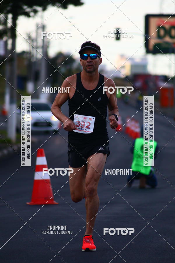 Buy your photos of the eventSANTANDER TRACK&FIELD RUN SERIES - Shopping Parque Dom Pedro on Fotop