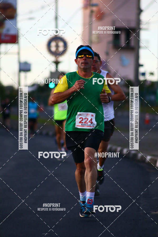 Buy your photos of the eventSANTANDER TRACK&FIELD RUN SERIES - Shopping Parque Dom Pedro on Fotop