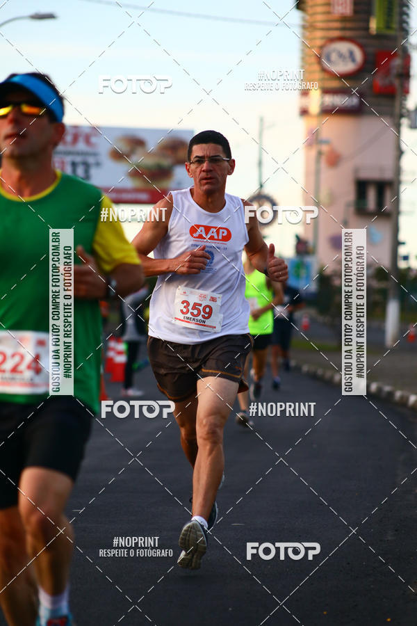 Buy your photos of the eventSANTANDER TRACK&FIELD RUN SERIES - Shopping Parque Dom Pedro on Fotop
