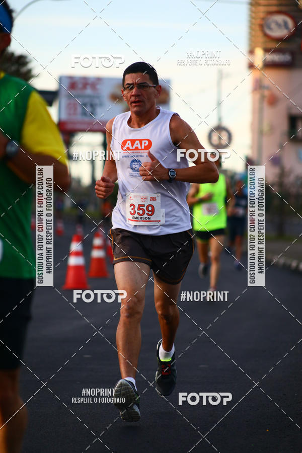 Buy your photos of the eventSANTANDER TRACK&FIELD RUN SERIES - Shopping Parque Dom Pedro on Fotop