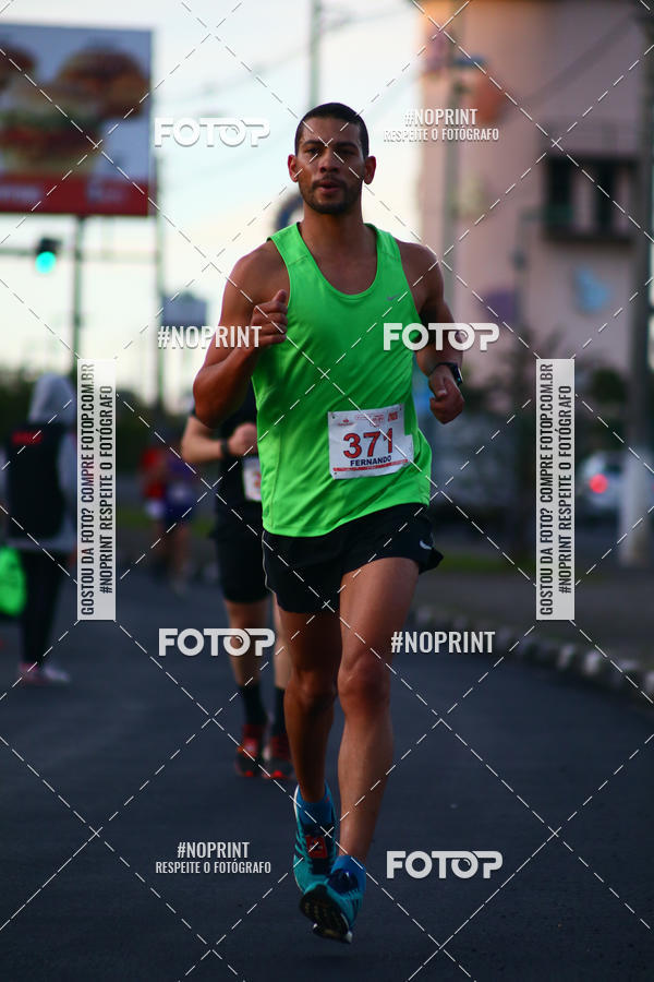 Buy your photos of the eventSANTANDER TRACK&FIELD RUN SERIES - Shopping Parque Dom Pedro on Fotop