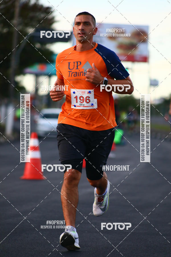 Buy your photos of the eventSANTANDER TRACK&FIELD RUN SERIES - Shopping Parque Dom Pedro on Fotop