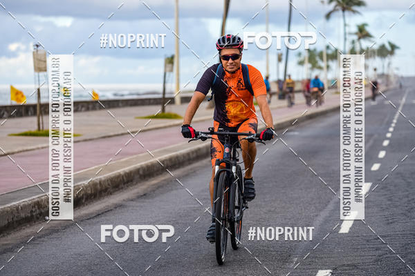 Achetez vos photos de l'vnementAURORA RUNNING sur Fotop