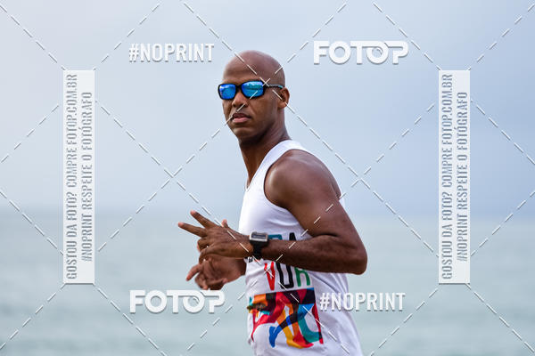 Achetez vos photos de l'vnementAURORA RUNNING sur Fotop