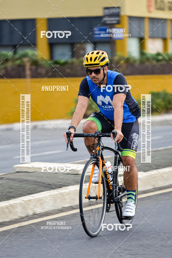 Buy your photos of the eventAURORA RUNNING on Fotop