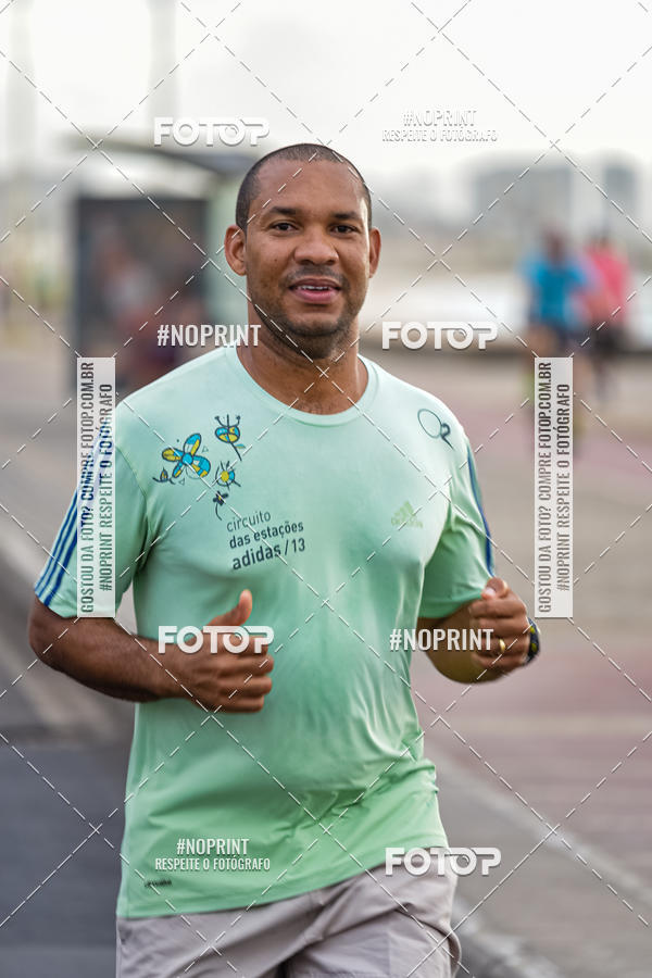 Buy your photos of the eventAURORA RUNNING on Fotop