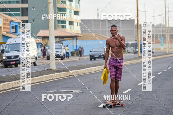 Achetez vos photos de l'vnementAURORA RUNNING sur Fotop