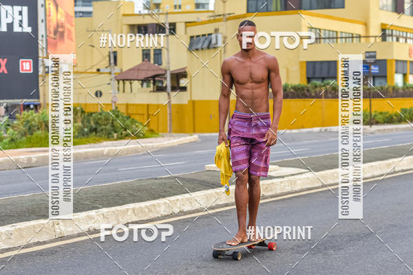 Achetez vos photos de l'vnementAURORA RUNNING sur Fotop