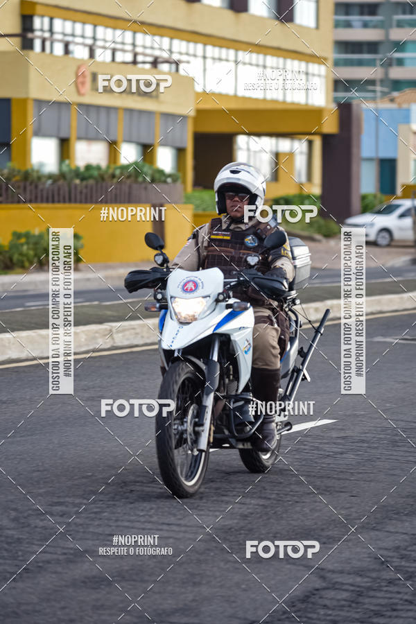 Achetez vos photos de l'vnementAURORA RUNNING sur Fotop