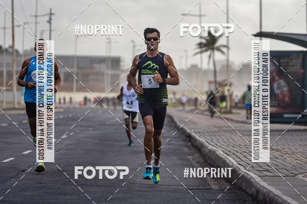 Achetez vos photos de l'vnementAURORA RUNNING sur Fotop