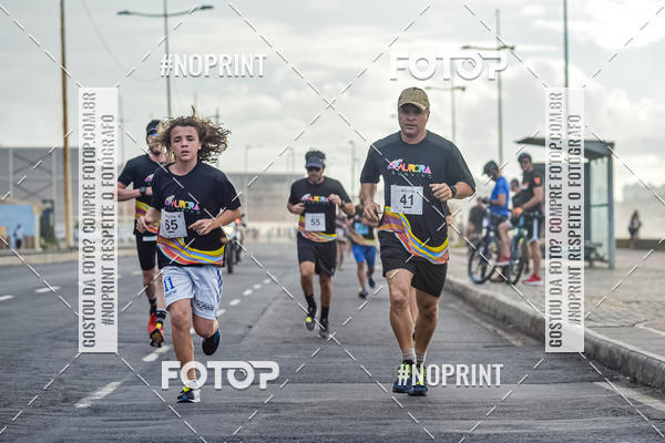 Achetez vos photos de l'vnementAURORA RUNNING sur Fotop