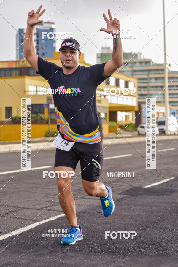 Buy your photos of the eventAURORA RUNNING on Fotop