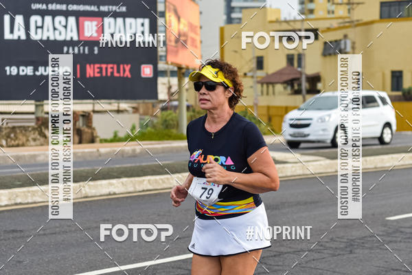 Achetez vos photos de l'vnementAURORA RUNNING sur Fotop