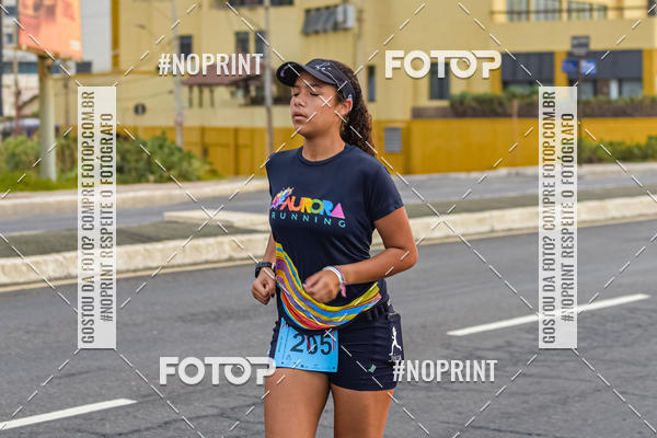 Achetez vos photos de l'vnementAURORA RUNNING sur Fotop