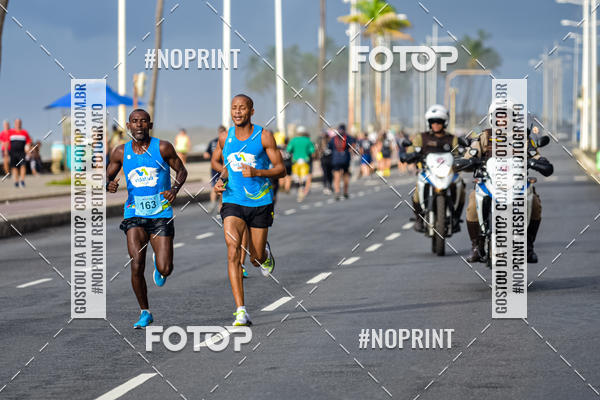 Buy your photos of the eventAURORA RUNNING on Fotop