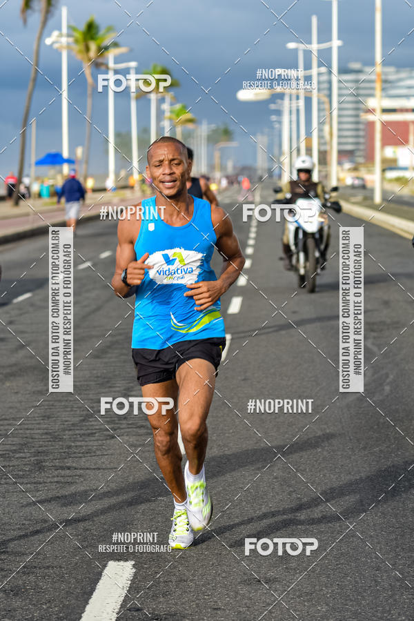 Buy your photos of the eventAURORA RUNNING on Fotop