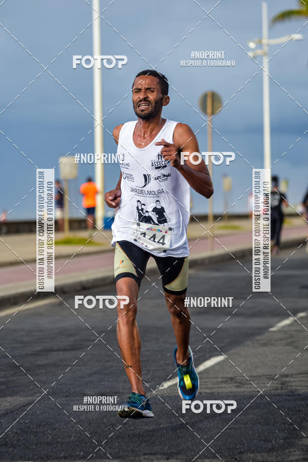 Buy your photos of the eventAURORA RUNNING on Fotop