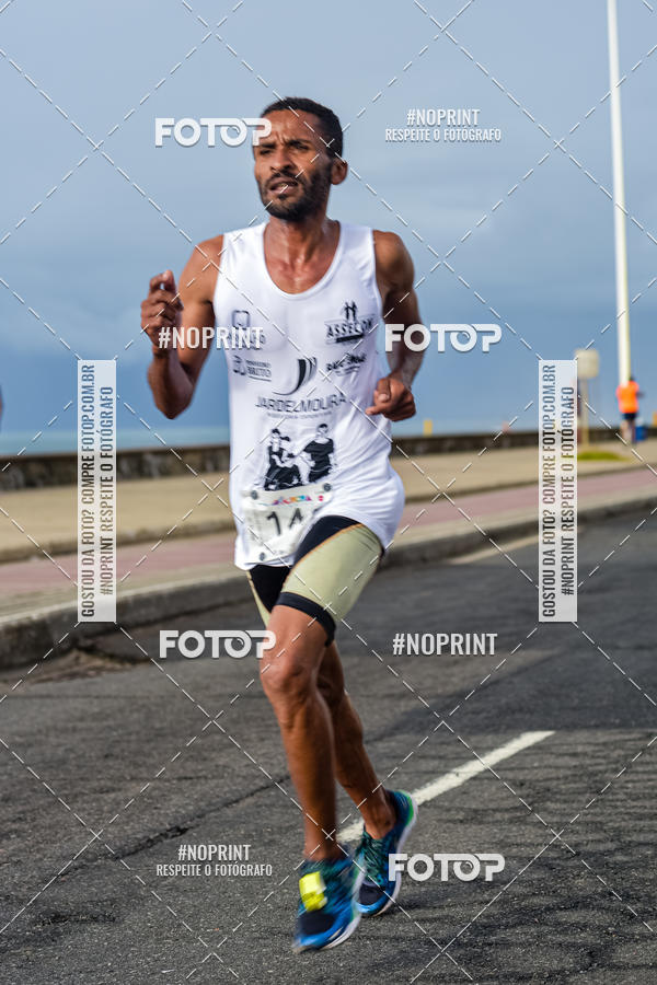 Buy your photos of the eventAURORA RUNNING on Fotop