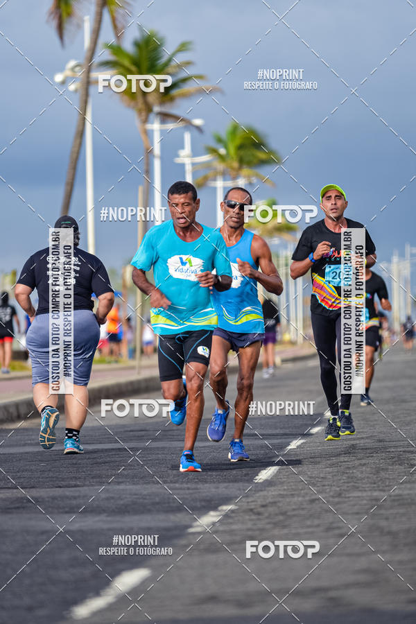 Buy your photos of the eventAURORA RUNNING on Fotop