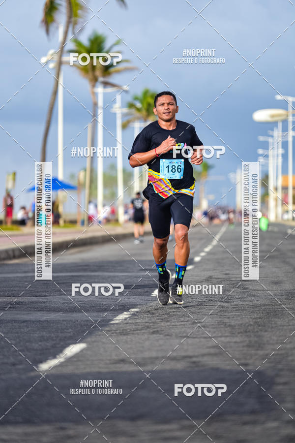 Buy your photos of the eventAURORA RUNNING on Fotop