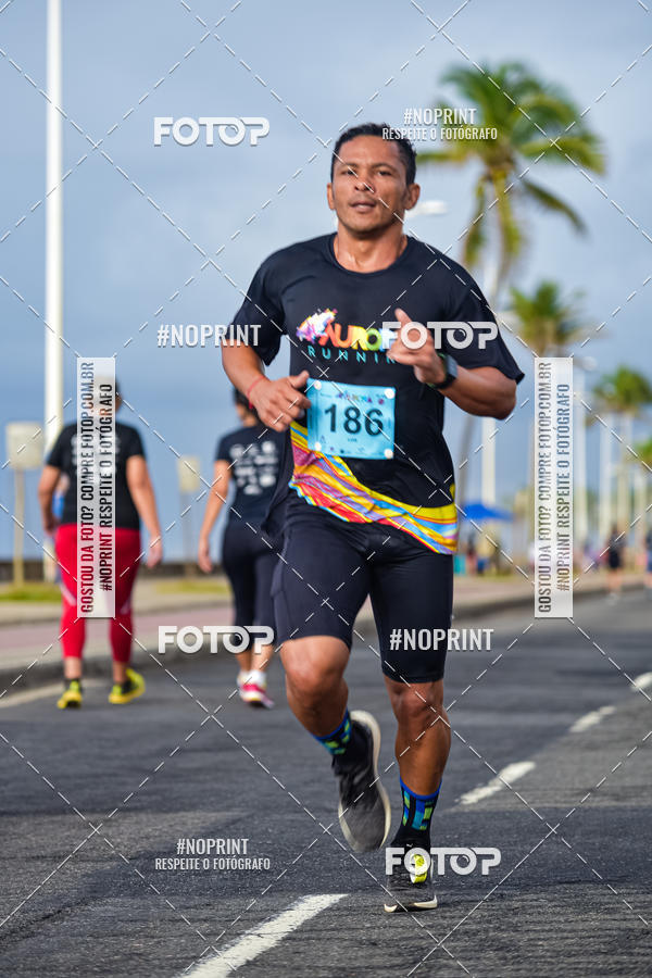 Buy your photos of the eventAURORA RUNNING on Fotop