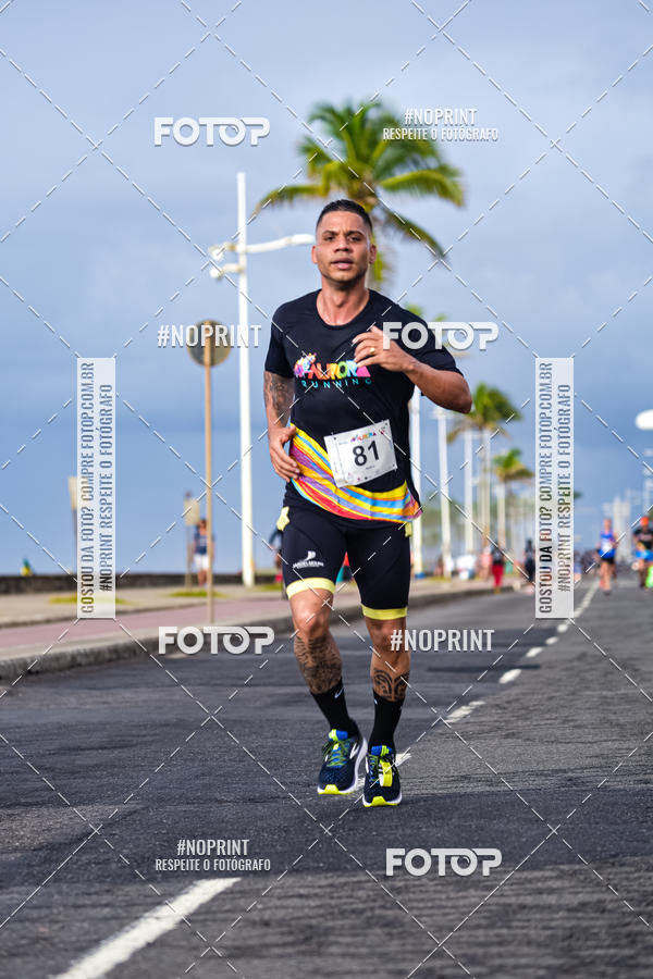 Buy your photos of the eventAURORA RUNNING on Fotop