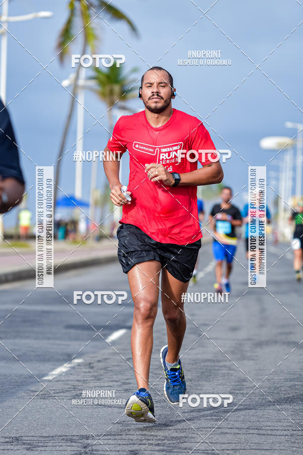 Buy your photos of the eventAURORA RUNNING on Fotop