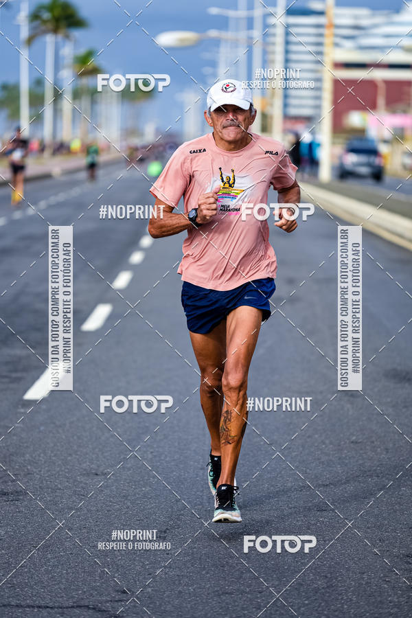 Buy your photos of the eventAURORA RUNNING on Fotop