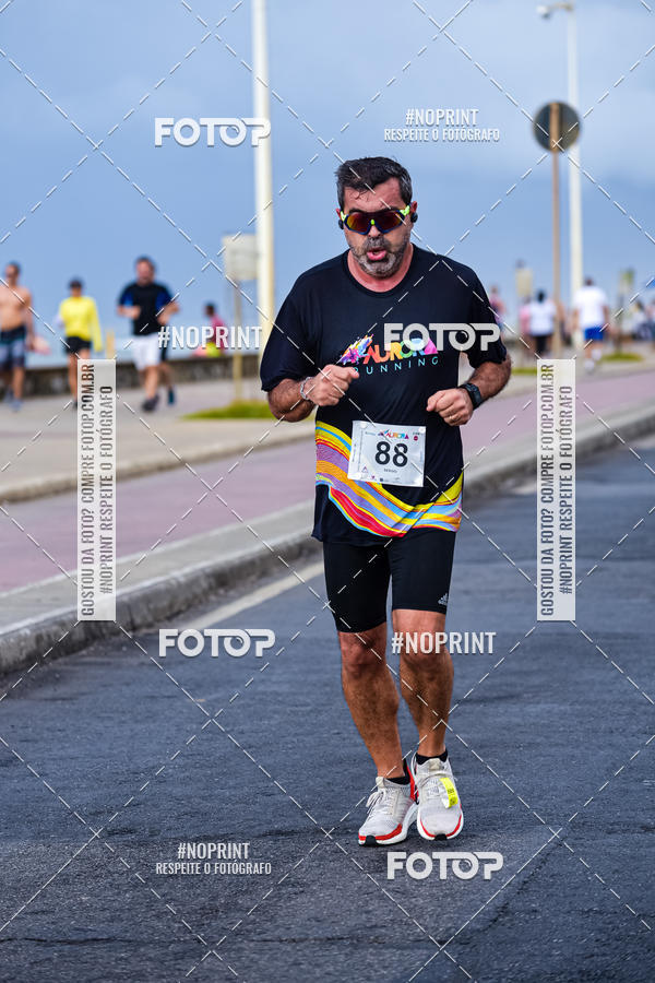 Buy your photos of the eventAURORA RUNNING on Fotop